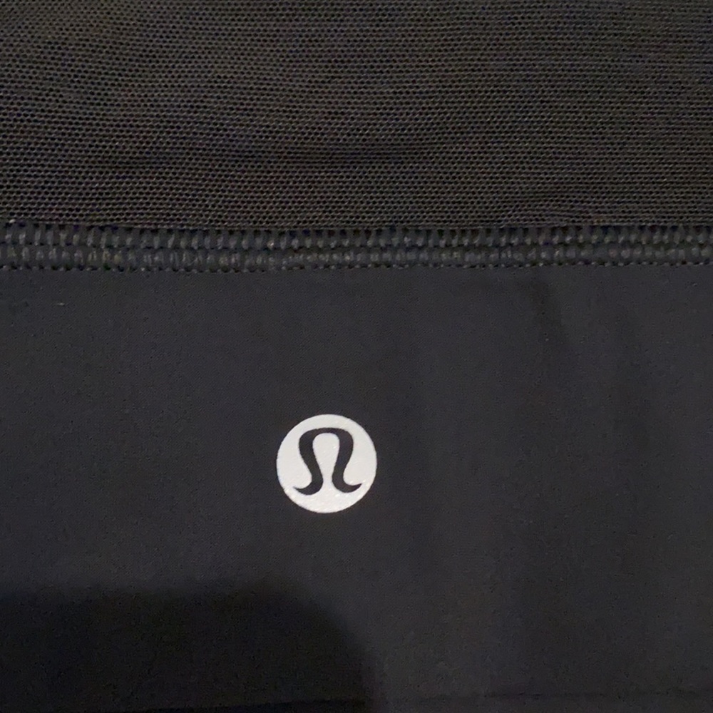 Lululemon Running Sports Bra with Pocket - Picture 8 of 9